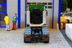 20251112-Kuebler-00194