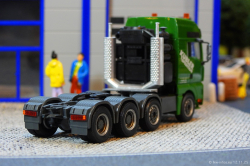 20251112-Kuebler-00196