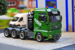 20251112-Kuebler-00201