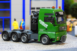 20251112-Kuebler-00205