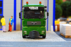 20251112-Kuebler-00207