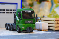 20251112-Kuebler-00208