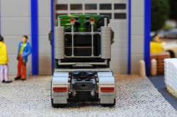 20251112-Kuebler-00221