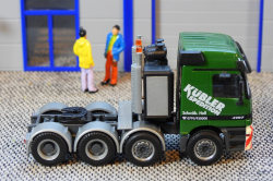 20251112-Kuebler-00226