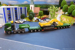 20251112-Kuebler-00250