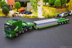 20251114-Kuebler-00257