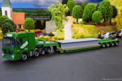 20251114-Kuebler-00258