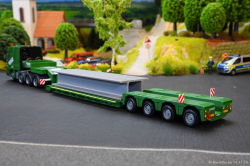 20251114-Kuebler-00279