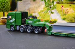 20251114-Kuebler-00281