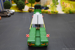 20251114-Kuebler-00283