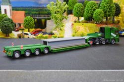 20251114-Kuebler-00288