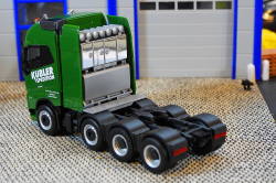 20251114-Kuebler-00318