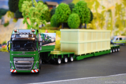 20251114-Kuebler-00343