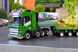 20251114-Kuebler-00344