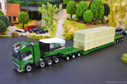 20251114-Kuebler-00348