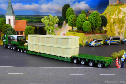 20251114-Kuebler-00371