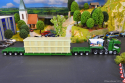 20251114-Kuebler-00386