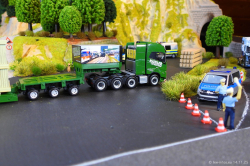 20251114-Kuebler-00389