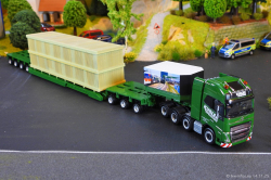 20251114-Kuebler-00393