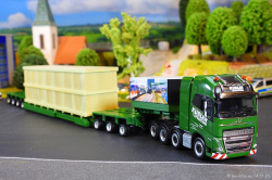 20251114-Kuebler-00394