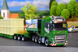 20251114-Kuebler-00396