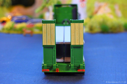 20251121-Kuebler-00025