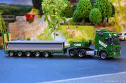 20251121-Kuebler-00046