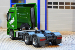 20251121-Kuebler-00065