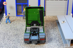 20251121-Kuebler-00234