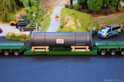 20251121-Kuebler-00267