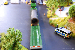 20251121-Kuebler-00270