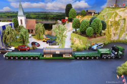 20251121-Kuebler-00297