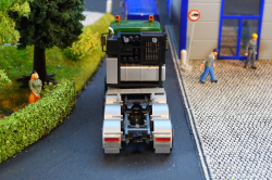 20251121-Kuebler-00330