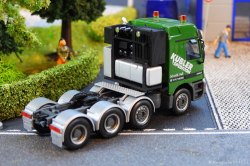 20251121-Kuebler-00334