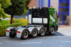 20251121-Kuebler-00335