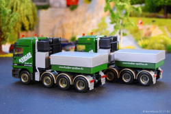 20251121-Kuebler-00362