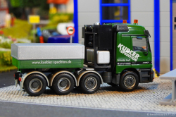 20251121-Kuebler-00400