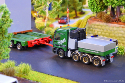 20251121-Kuebler-00441