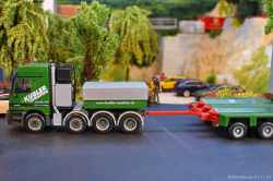 20251121-Kuebler-00444