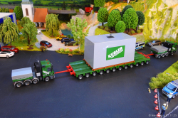 20251121-Kuebler-00449