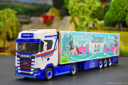 20251128-Scheufler-00010