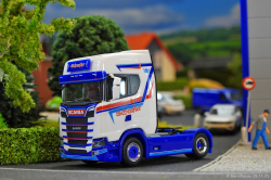 20251128-Scheufler-00064