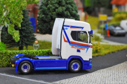 20251128-Scheufler-00077