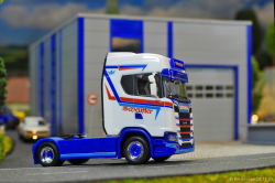 20251128-Scheufler-00083