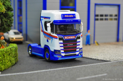 20251128-Scheufler-00087