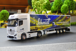 20251024-Schmidt-00004