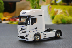 20251024-Schmidt-00056