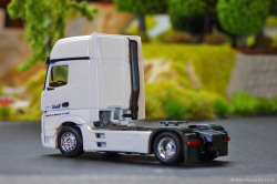 20251024-Schmidt-00064