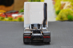 20251024-Schmidt-00067