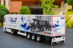 20251026-Schmidt-00107